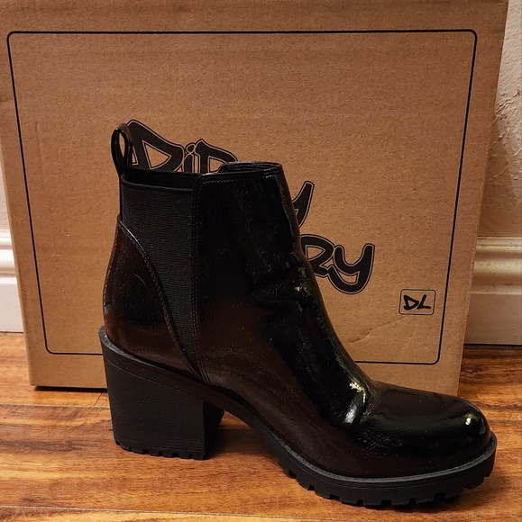 Dirty Laundry Shoes - Dirty Laundry Patent Black Lido Boots
